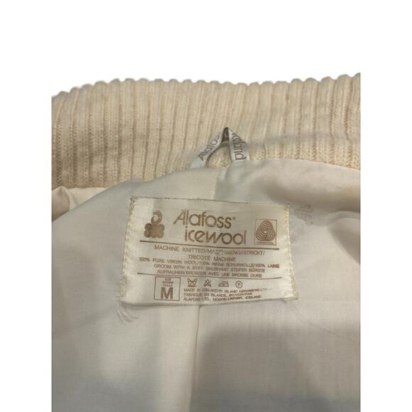 Alafoss Ice wool 100% Ice Wool Winter Coat - Picture 9 of 9